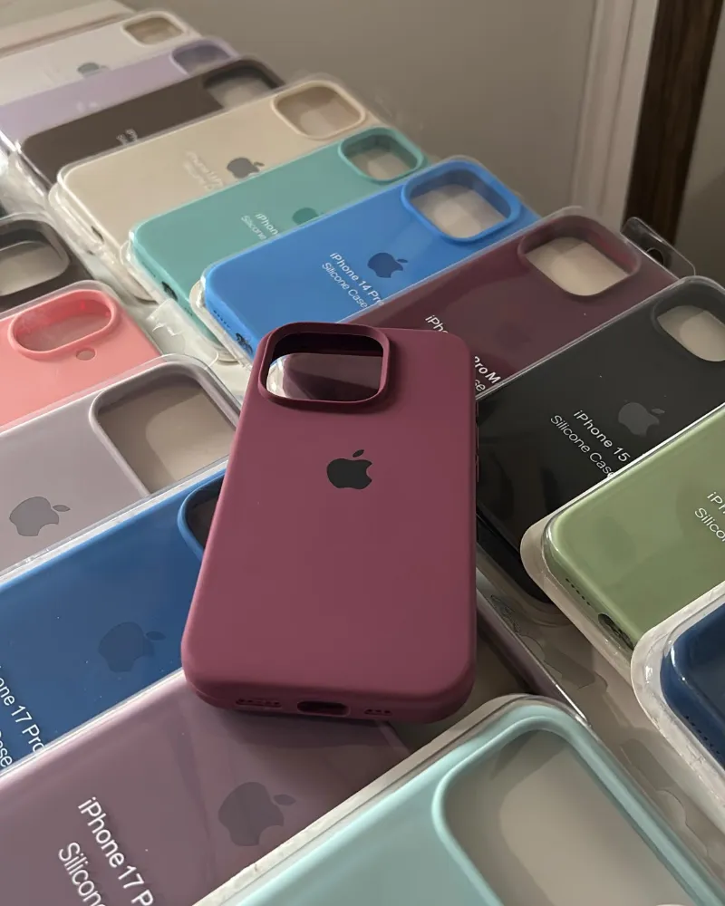 Fundas de silicona para iPhone en varios colores